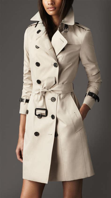 best bags with burberry trench coats|Burberry classic trench coat women.